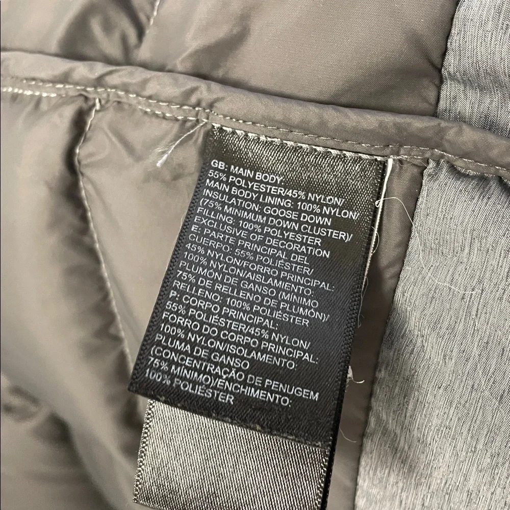 The North Face - Classic Outdoor Puffer Jacket - Grey - M - Picture 5 of 14